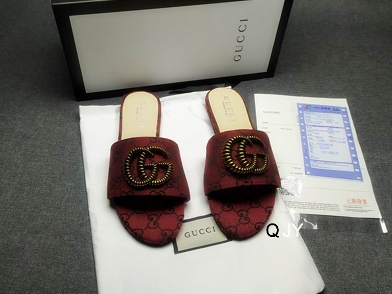 Gucci Women's Slippers 322